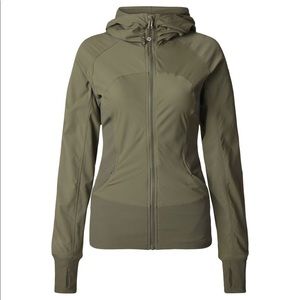 Lululemon In flux jacket